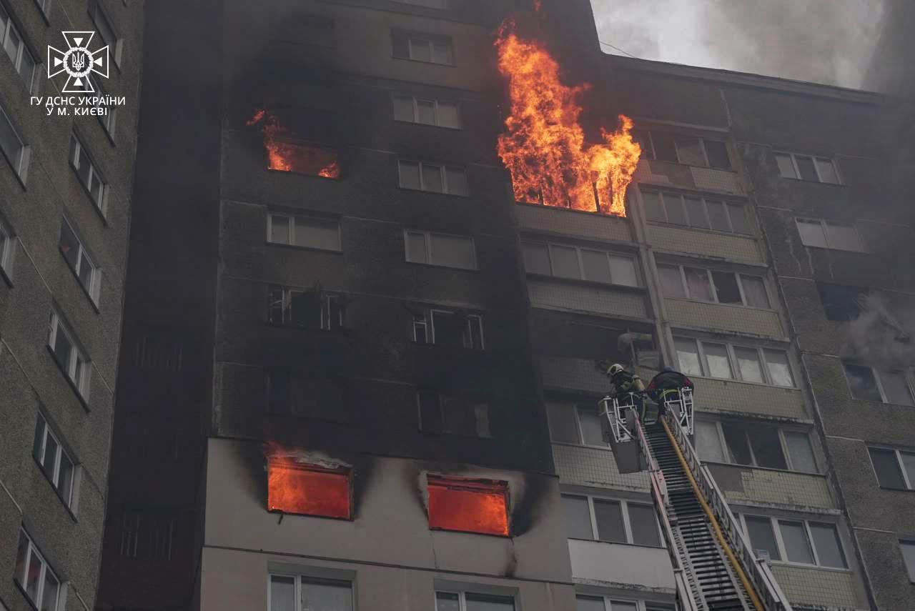 Ще один кривавий день: шість регіонів України зазнали ворожих обстрілів