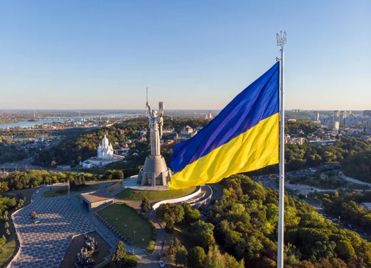 Що для України значить підписання Конвенції про міжнародні злочини?