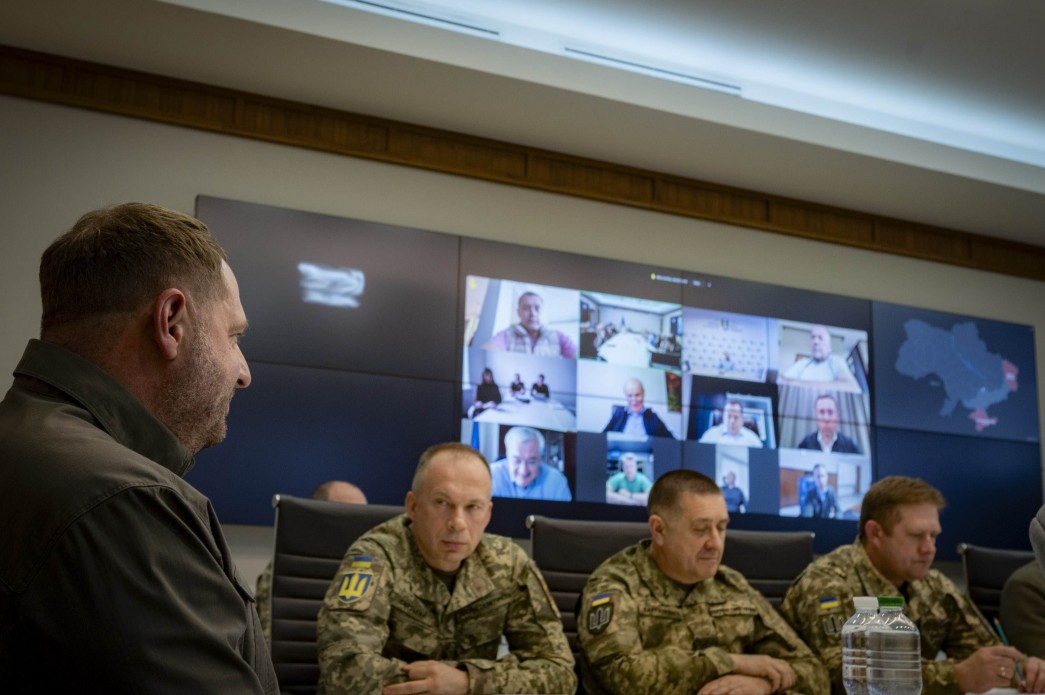 Єрмак і Сирський зустрілися з представниками проєкту “Партнери оборони”