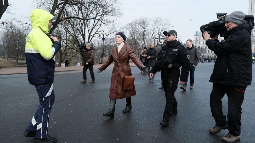 У Латвії на три роки засудили прокремлівську активістку