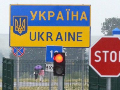 Уряд вирішив відкрити всі пункти пропуску держкордону України для військових товарів – Мінфін