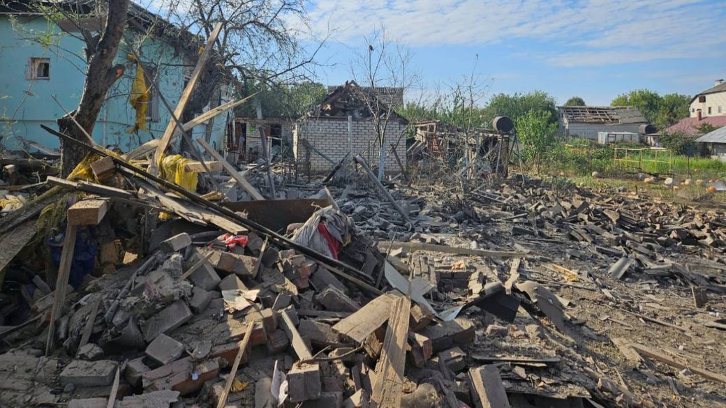 Окупанти завдали авіаударів по Глухову, дві людини поранені